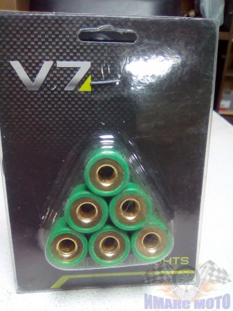  V7